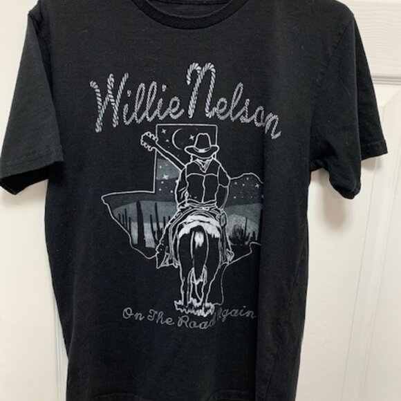 Other - WILLIE NELSON "ON THE ROAD AGAIN" MENS TEE